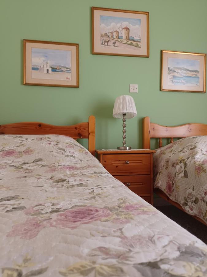 Seaside Family Apartment Loutraki Esterno foto